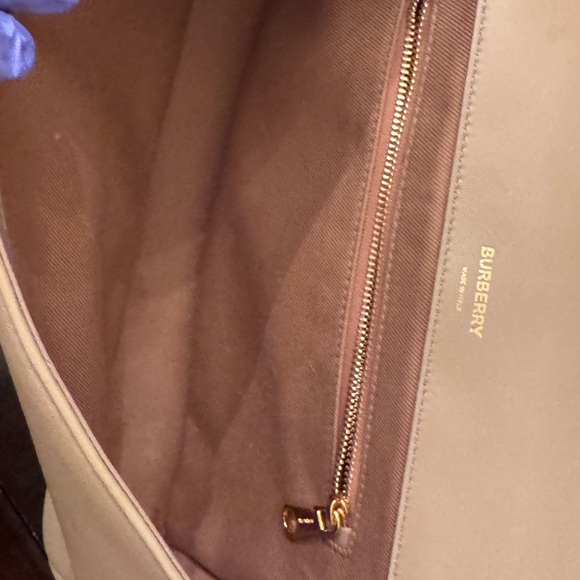 Burberry Tan Quilted Crossbody Bag - Picture 14 of 16